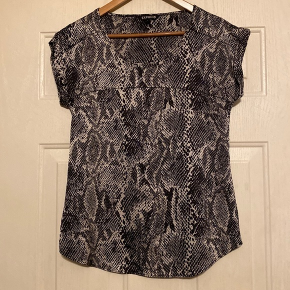 Express Cap Sleeve‎ top